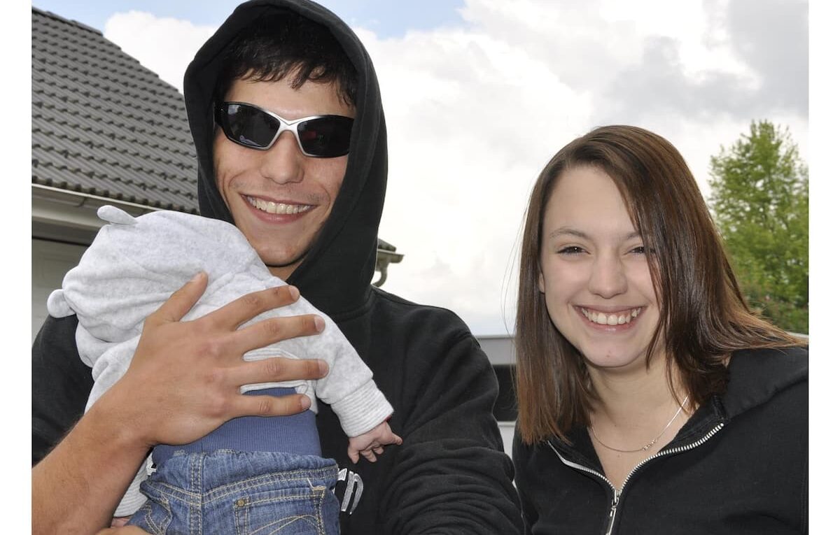 David und Regula mit Baby Lyonel Bauer ledig sucht