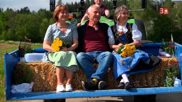 Janine und Andreas bei Bauer ledig sucht – Kussversuch in Folge 4 der Staffel 22